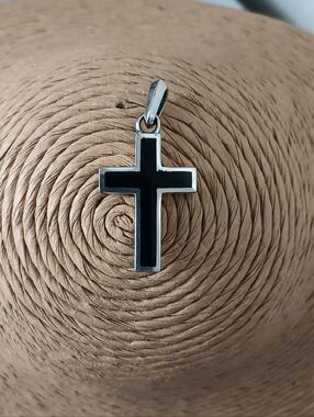 David Yurman Sterling Silver Exotic Stone Black Onyx Cross Pendant Amulet